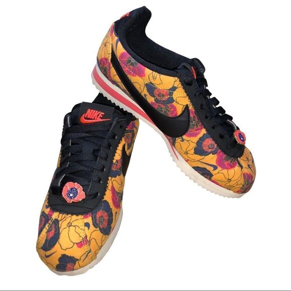 Nike Classic Cortez LX Floral Pack Gold EUC 5 - Picture 7 of 13